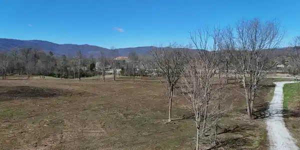 Stone Mill Tract 4 Rd