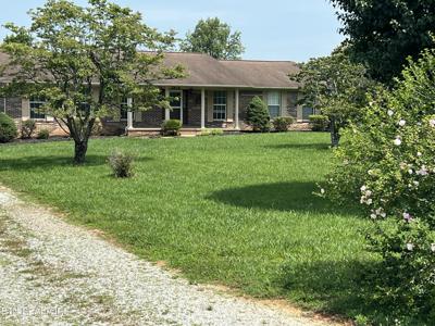2806 Vicksburg Lane