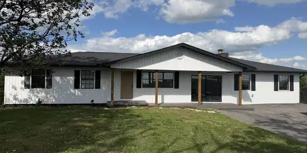 328 Peach Orchard Rd