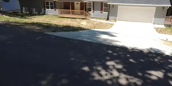 Image 2: 1518 Stony Point Rd, Knoxville, TN 37914