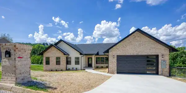 3224 Sandpiper Court