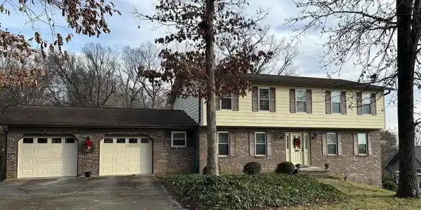 1702 Winding Ridge Tr