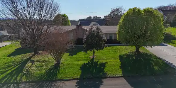 Image 3: DJI_20250321164644_0002_D