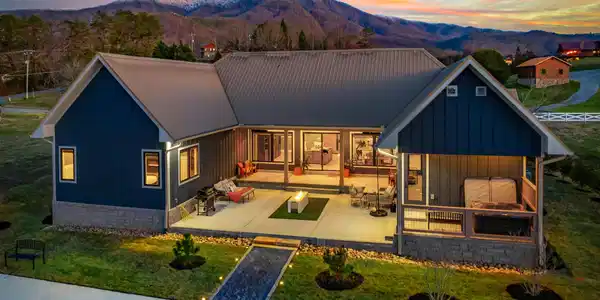 3310 Cove Meadows Dr Drive
