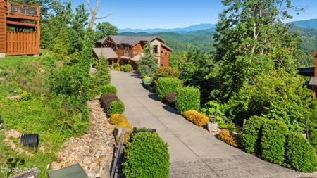 2470 Hackberry Drive