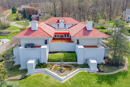 2504 Stone Creek Drive