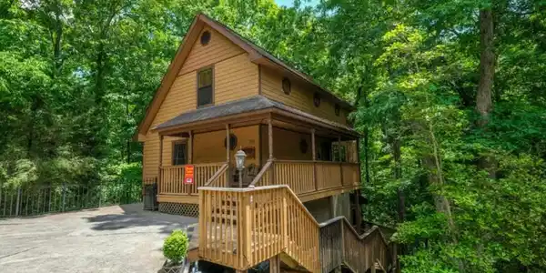 315 Greenwood Way