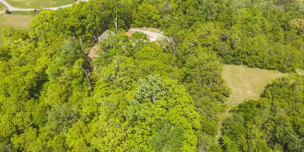 Image 2: DJI_20260420153641_0584_D