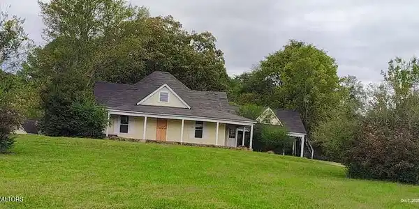 150 Larry Lynch Rd