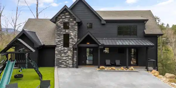 2119 Double Oaks Way