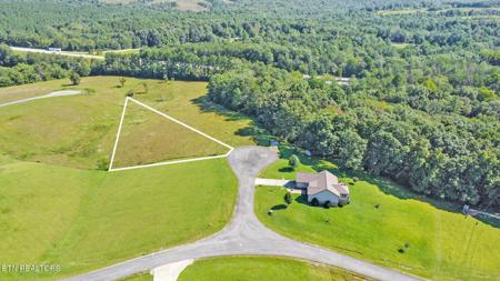 Lot 32 Estate Way