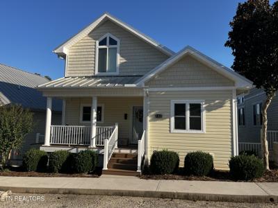 135 N Deer Hill Village Lane