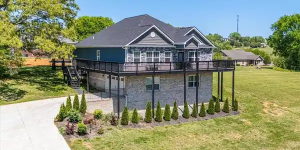 139 Mississippi Ave