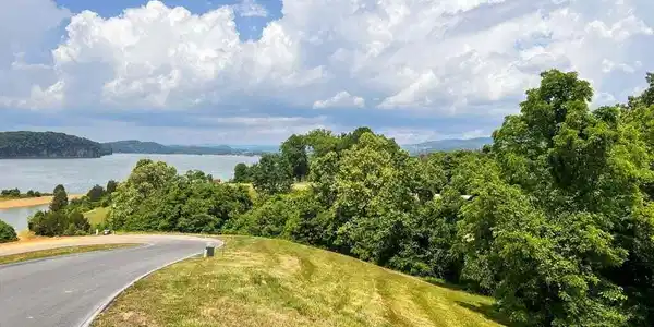 6377 Coves Edge Tr
