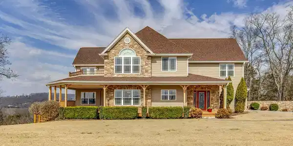 210 Majestic View Drive