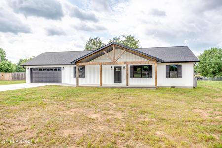 200 Farris Circle