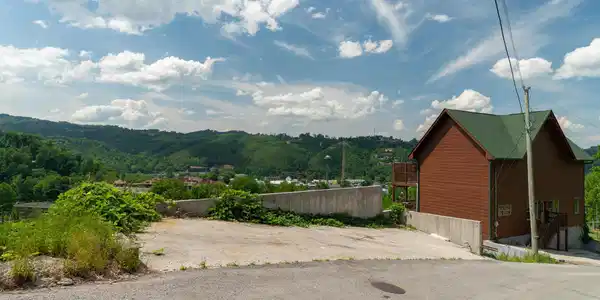 744 Widows Knob Rd