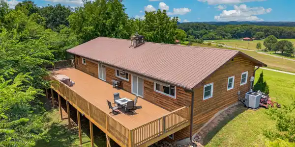 Image 4: 004-2829IndianCreekRoad-Dandridge-TN-377