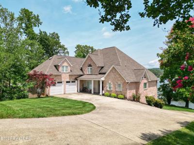 231 Holiday Point Drive