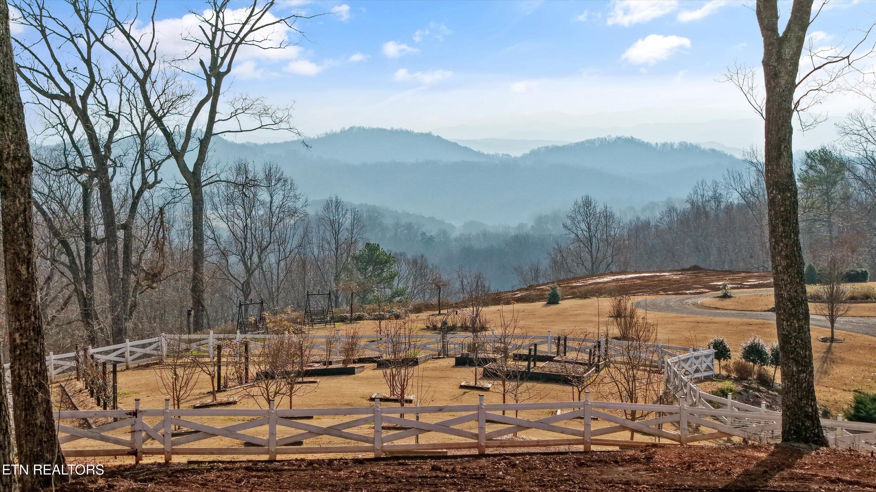 Image 2: 15-6999 New Hwy 68 -04