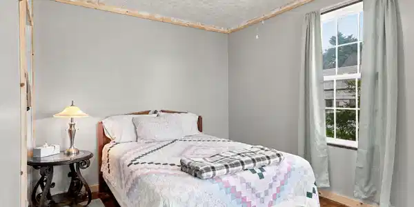 Image 3: 3