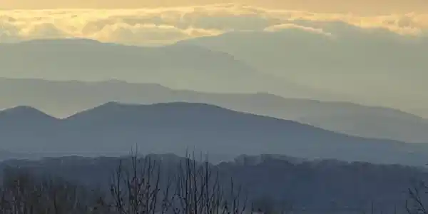 Image 4: Mountain View