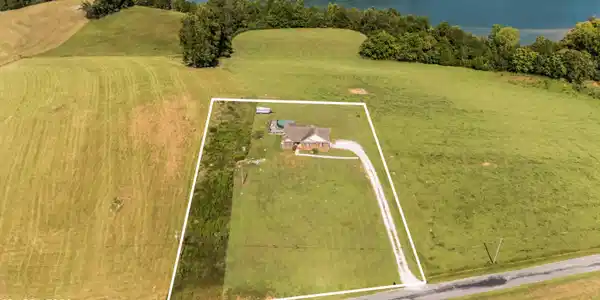 Image 3: DJI_20260903154416_0097_D