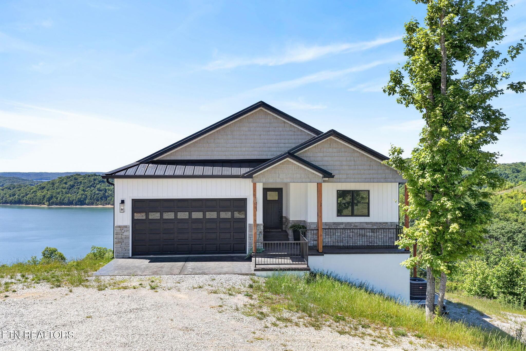 Image 3: 3-web-or-mls-448 Taylor Rd_008_TNPC