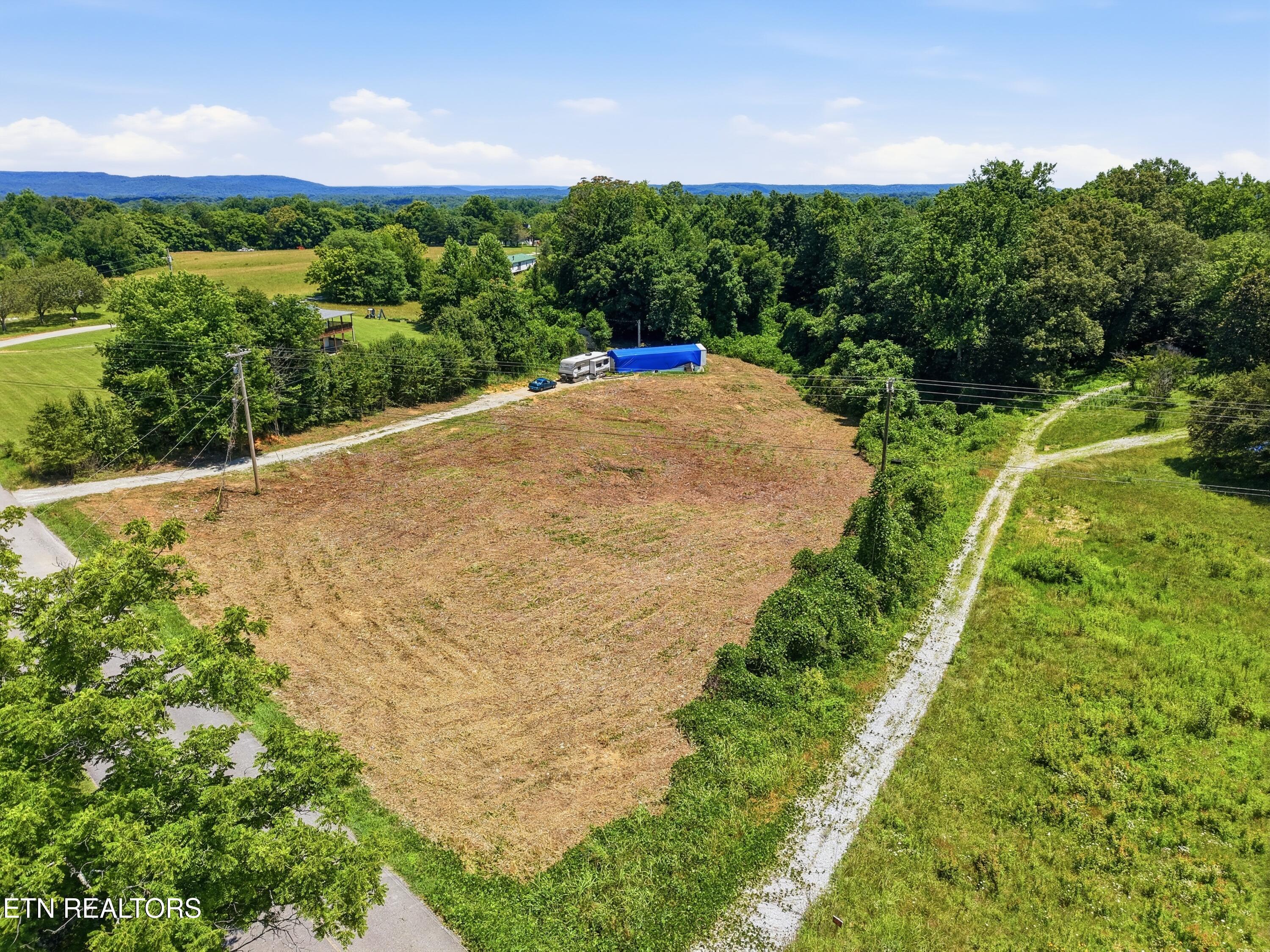 Image 2: Bunker_Hill_Rd_006