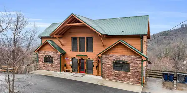 1173 Ski View Drive