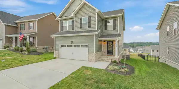 Image 2: 3-web-or-mls-112 Cedarberry Street-11
