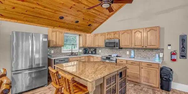Image 3: 31-Kitchen A1