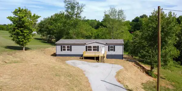 1220 Mitchell Rd