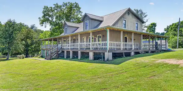 147 Bradbury Lane