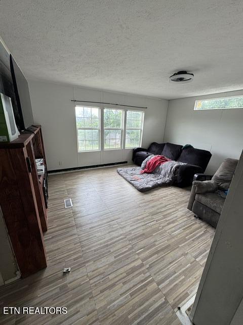 Image 3: IMG_2548 (002)