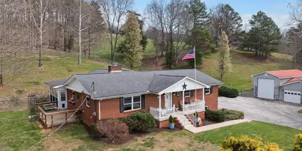 395 Wolfe Rd