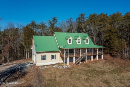 2117 Smith School Rd