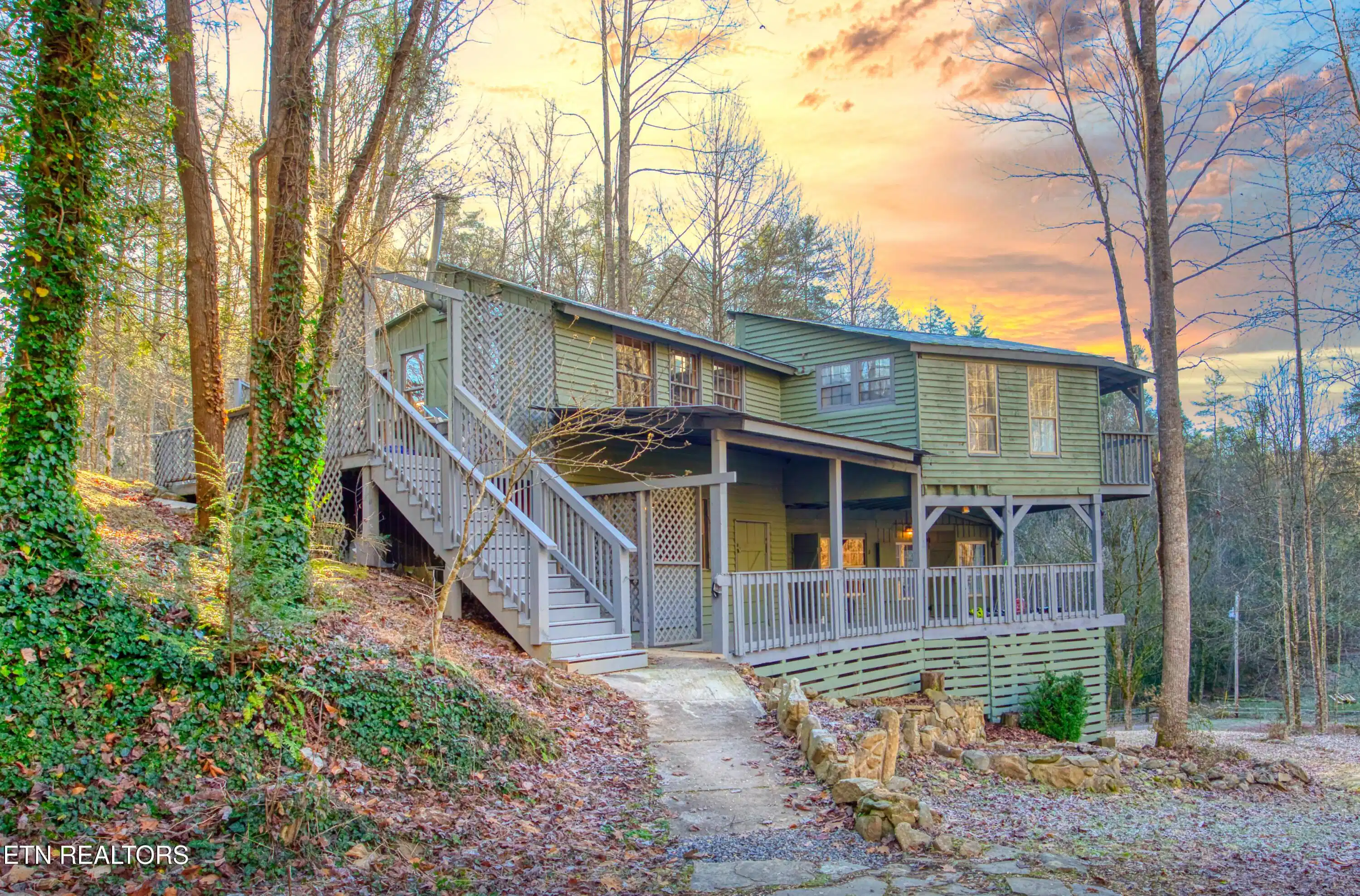 Image 1: 1_IMG_5195_HDR_GEN copy