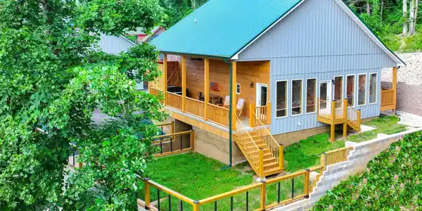 617 Davenport Rd