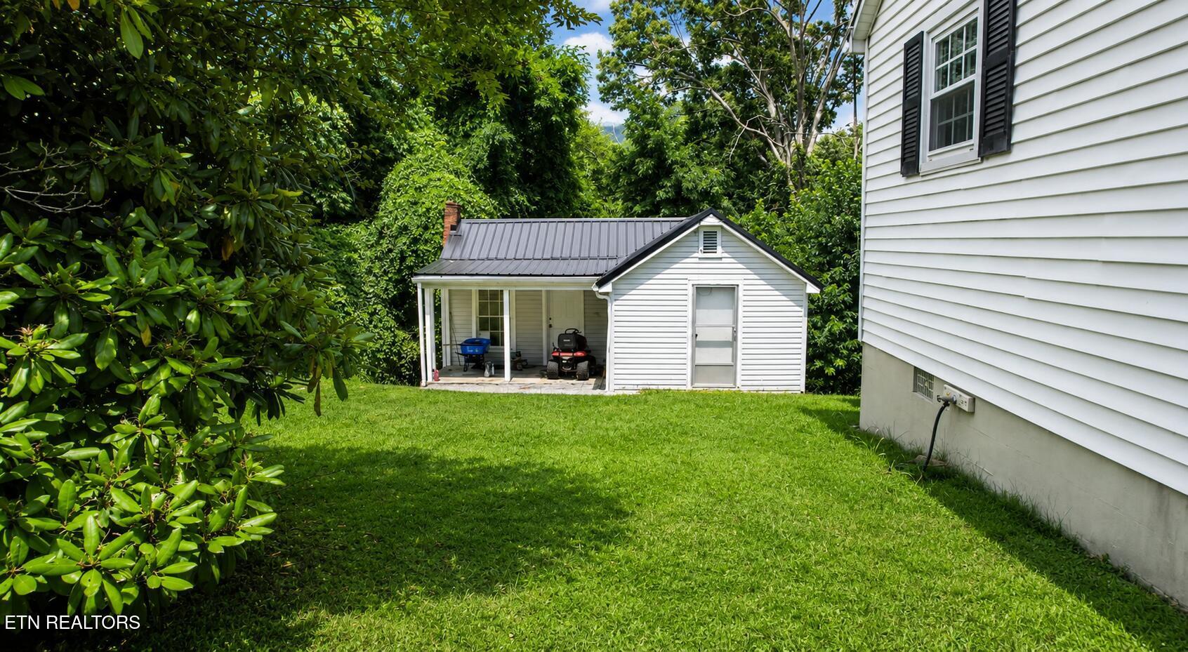 Image 4: Rose Hill Drive