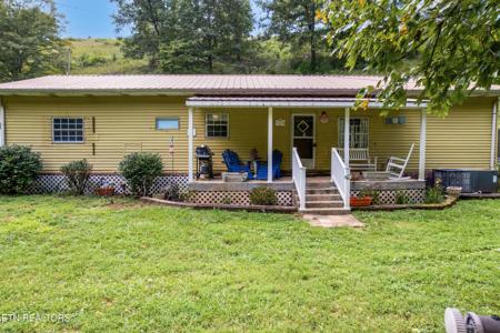 323 Vannoy Rd
