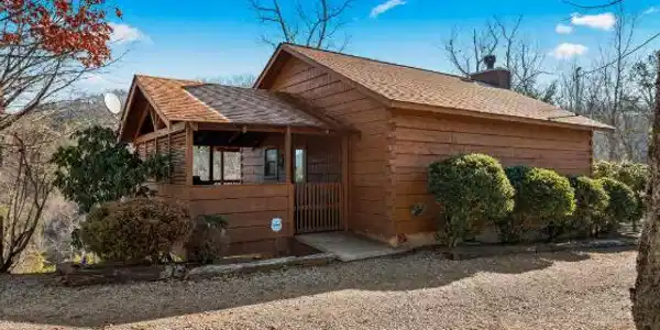 3326 Bear Mountain Lane