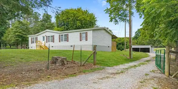 1091 Fairview Rd