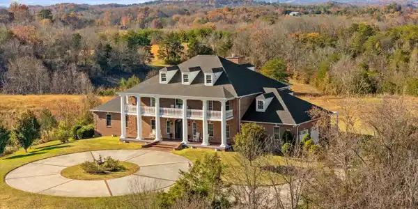 3050 Sims Rd