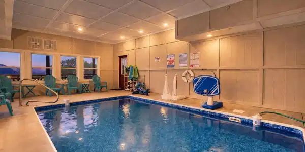 Image 3: Indoor Pool