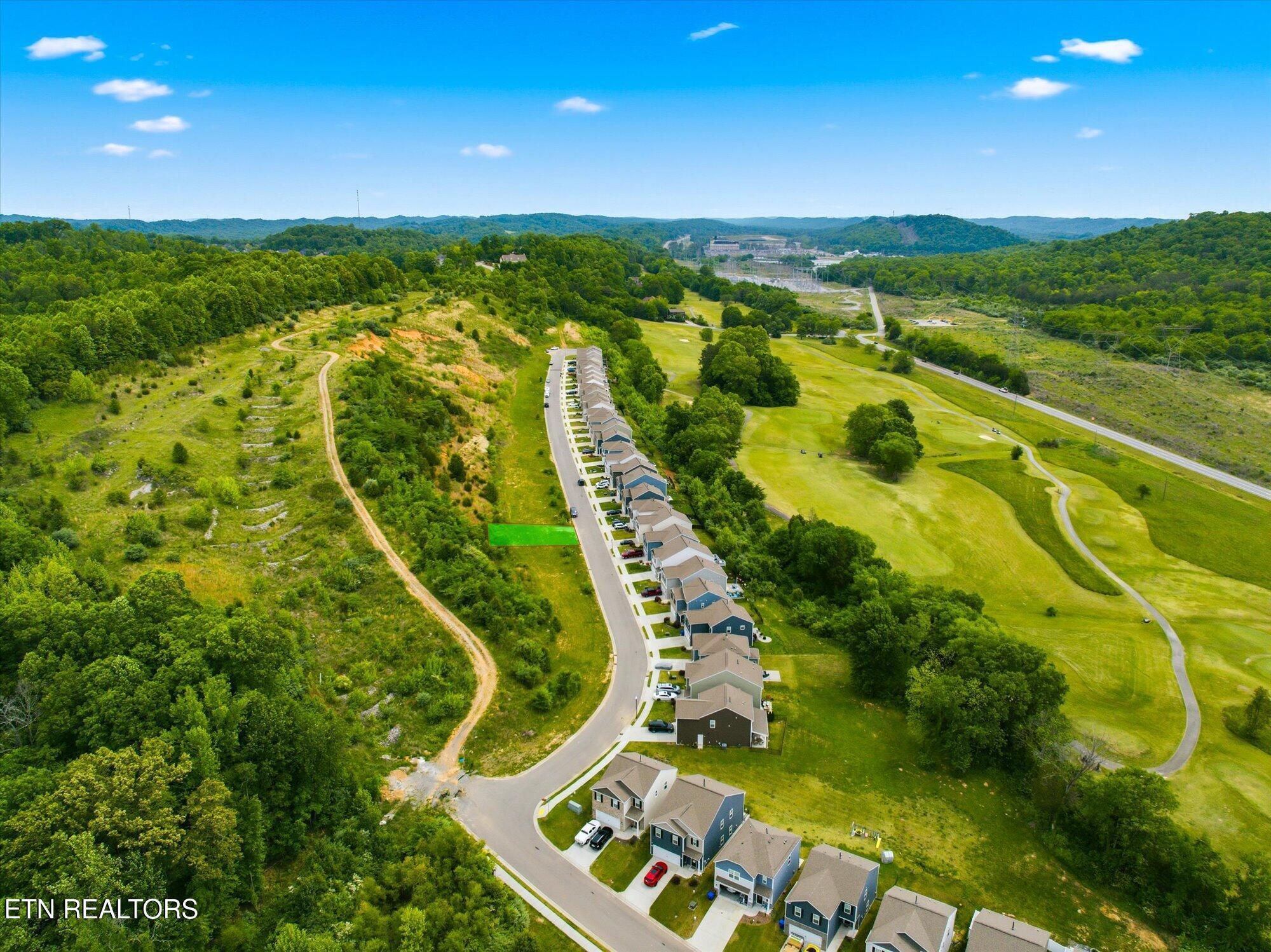 Image 3: 02-Harbour-Pointe-Ln-Centennial-Vlg-Dr-O