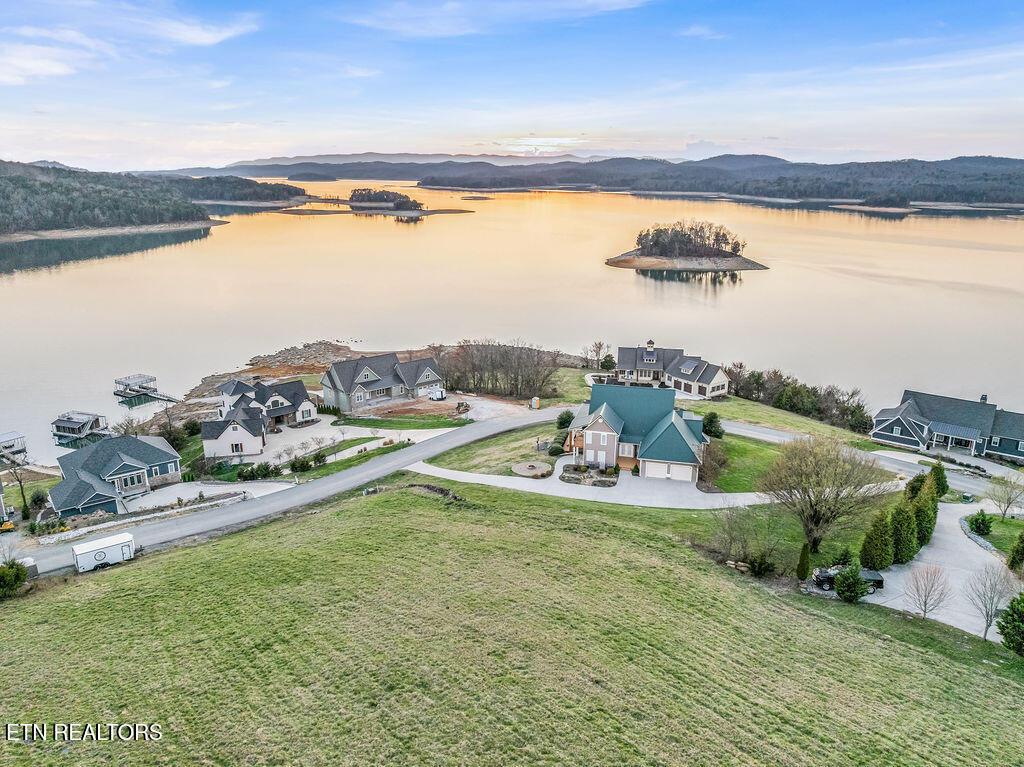 Image 2: L676 Russell Br, Sunset Bay, Norris Lake