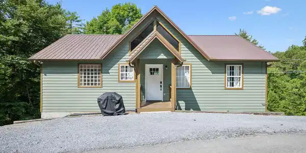 Image 3: 3-916 Hideaway Hills Cir - 003