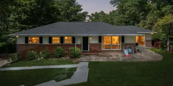 103 Morgan Rd