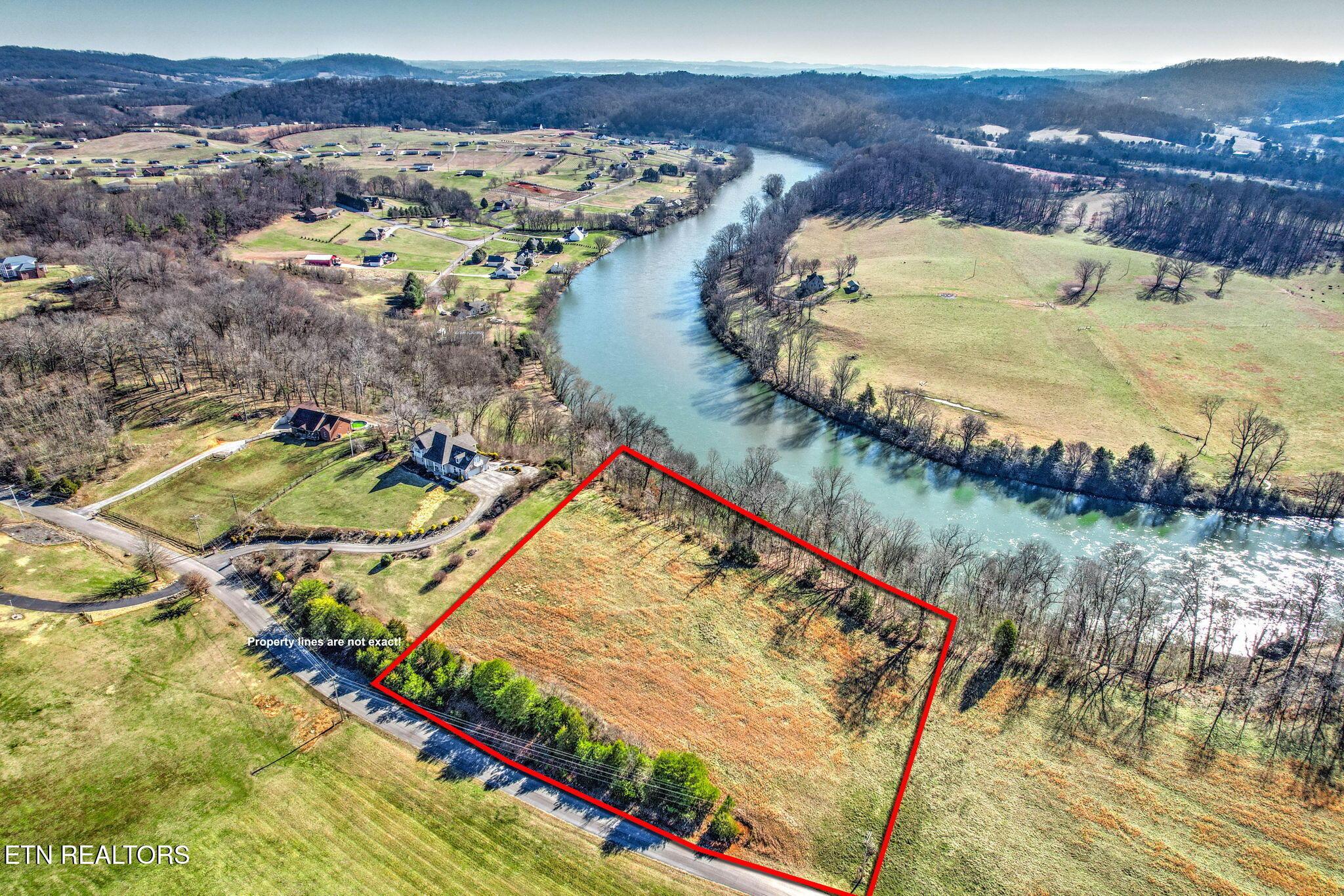 Image 4: 2-web-or-mls-DJI_0160_1_2-2